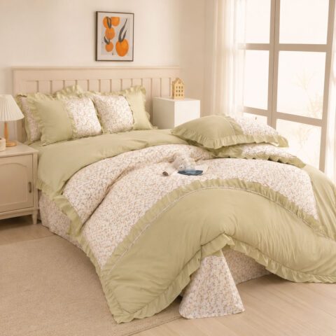 Floral Ruffle Bedding Set