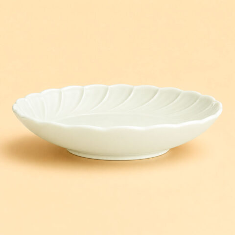 Ivory Petal Wave Ceramic Plate